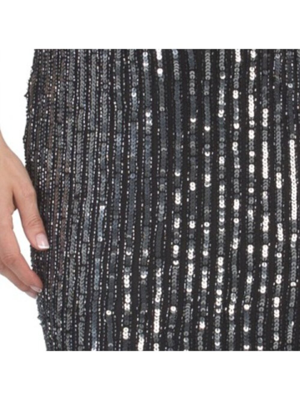 MAC DUGGAL Short Sleeve Beaded Sequin Gown - Picture 4 of 5